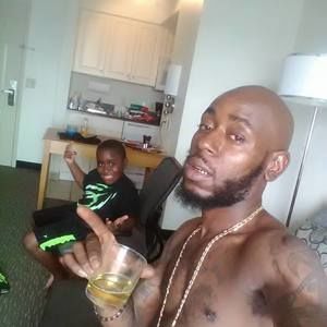 Meet your Posher, Corey